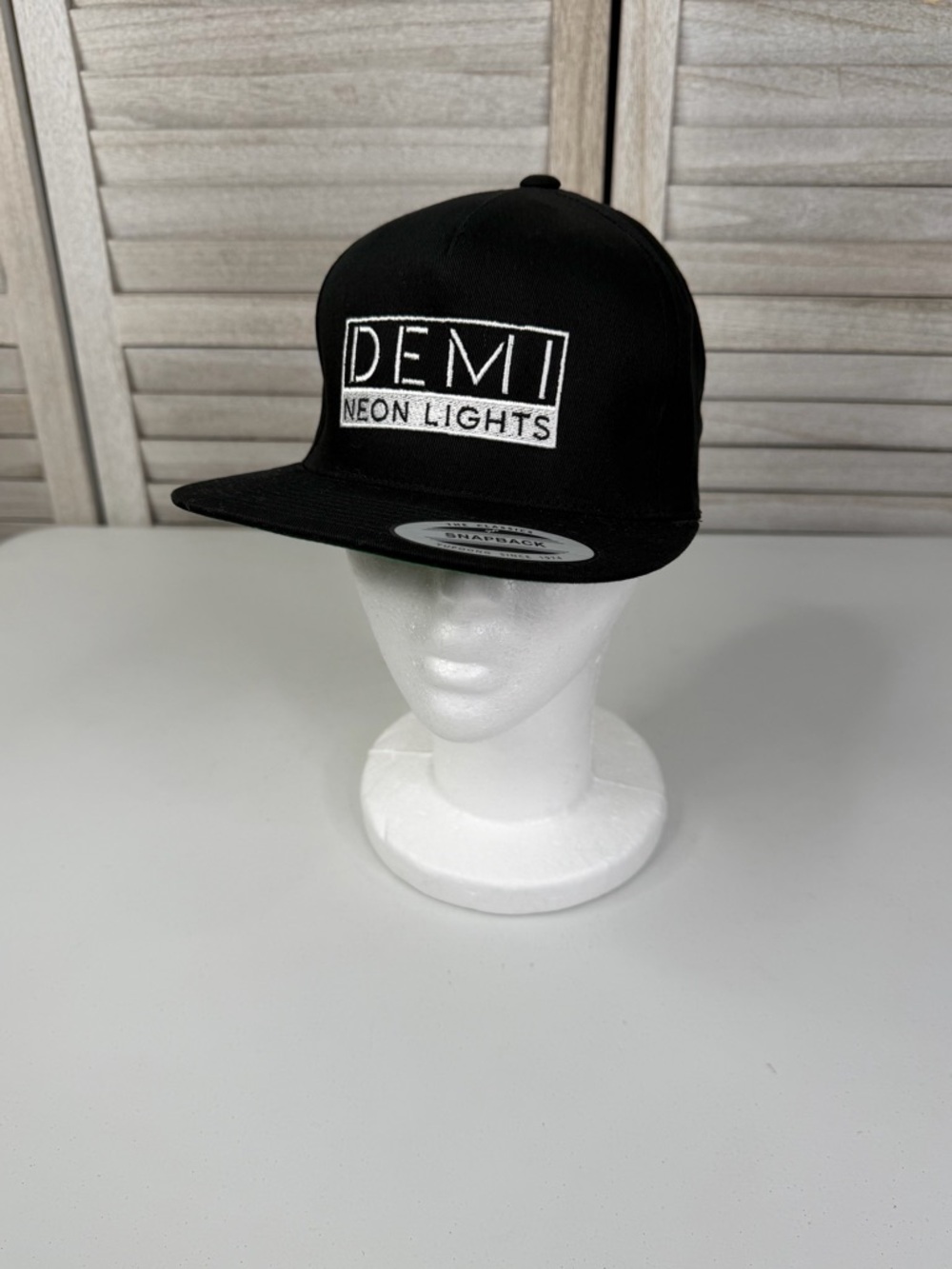 DEMI LOVATO 2014 Neon Lights Tour Official Snapback Cap Embroidered Black-OS